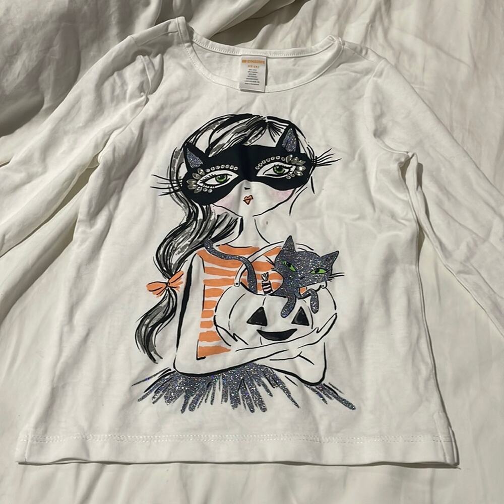 Gymboree xs 4 long sleeve white t with graphic masked girl euc worn once